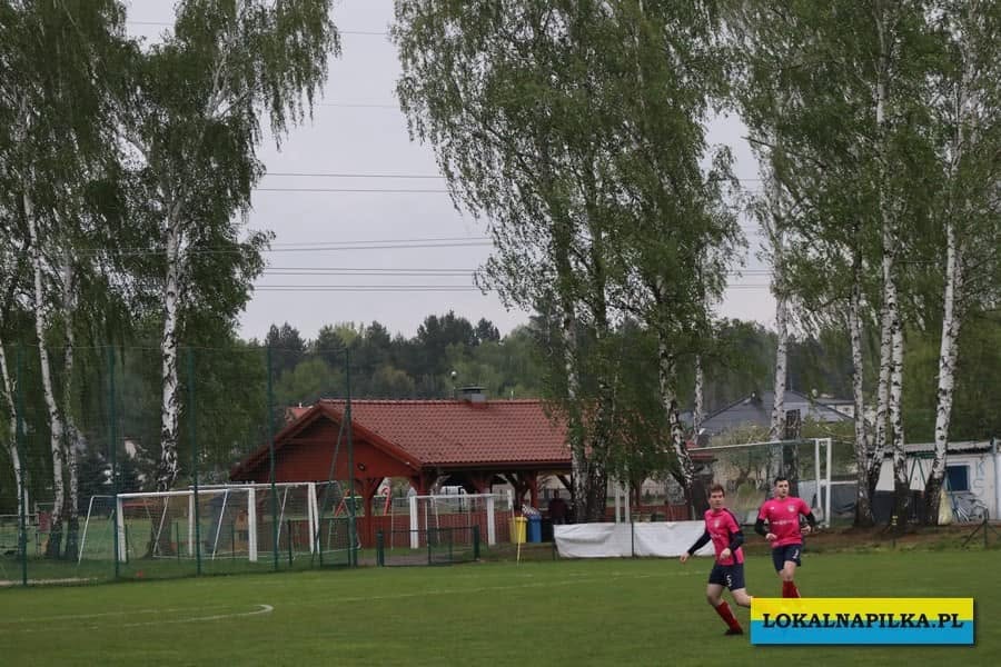 ZMIANY TRENERSKIE W BOROWEJ WSI