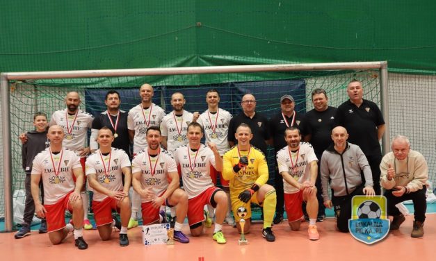 ZAGŁĘBIE SOSNOWIEC ZOSTAŁO HALOWYM MISTRZEM POLSKI OLDBOJÓW – ZAWIERCIE 2026