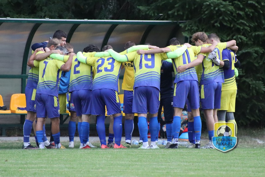 A SOS: ZMIANY TRENERSKIE W UKS-IE SŁAWKÓW