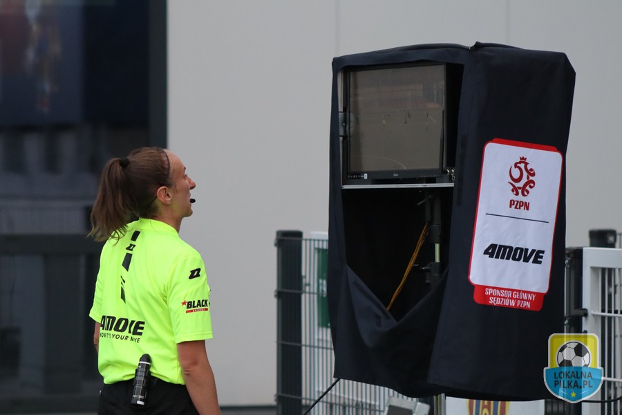 SPECJALISTYCZNE SZKOLENIE SĘDZIÓW W ZAKRESIE OBSŁUGI SYSTEMU VAR