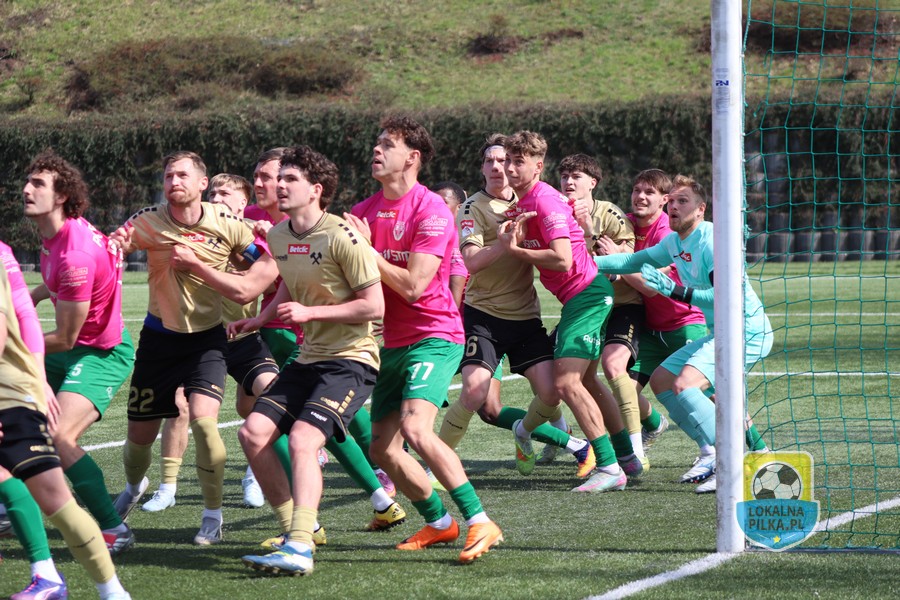 III gr.3: DERBY ŚLĄSKA DLA ZABRZAN. TRZECIA PORAŻKA SPARTY