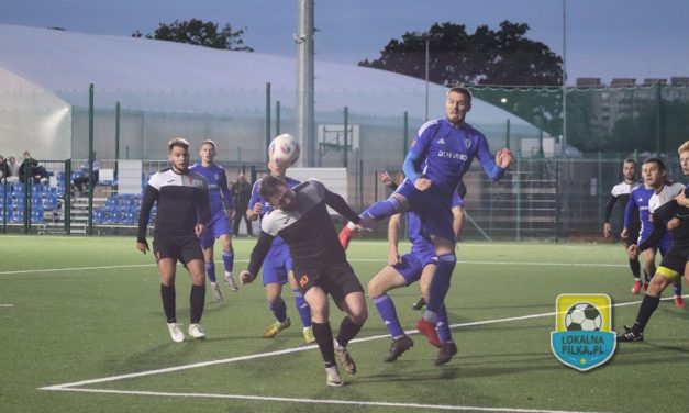 V(1): ŚLĄSK Z ODRĄ NA REMIS