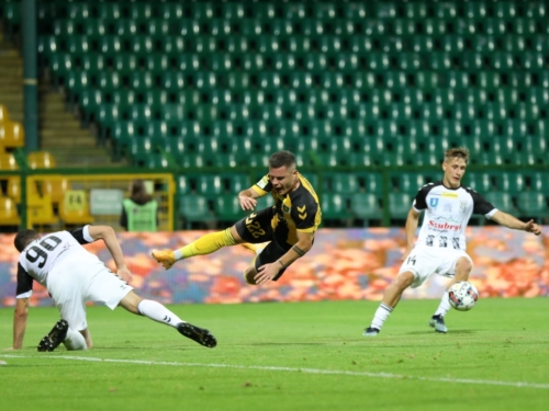 299198087_5927474087280139_1971400962745818428_n