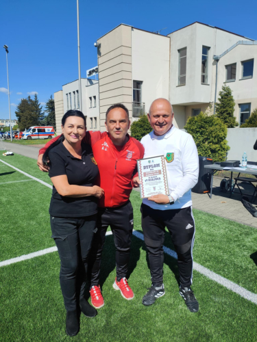 2a9bba64-2f7d-49a7-a960-74e42bebc294