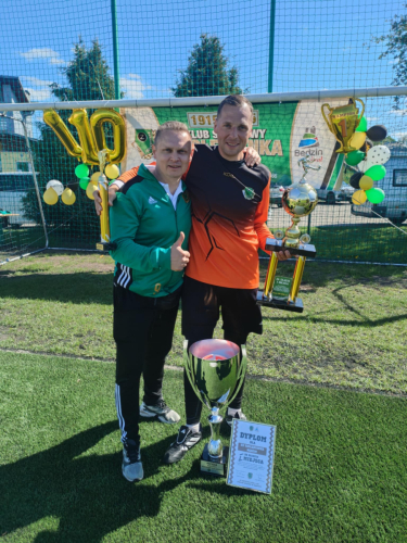 a8244bbc-2db1-44d2-ac6f-4122e719ae12